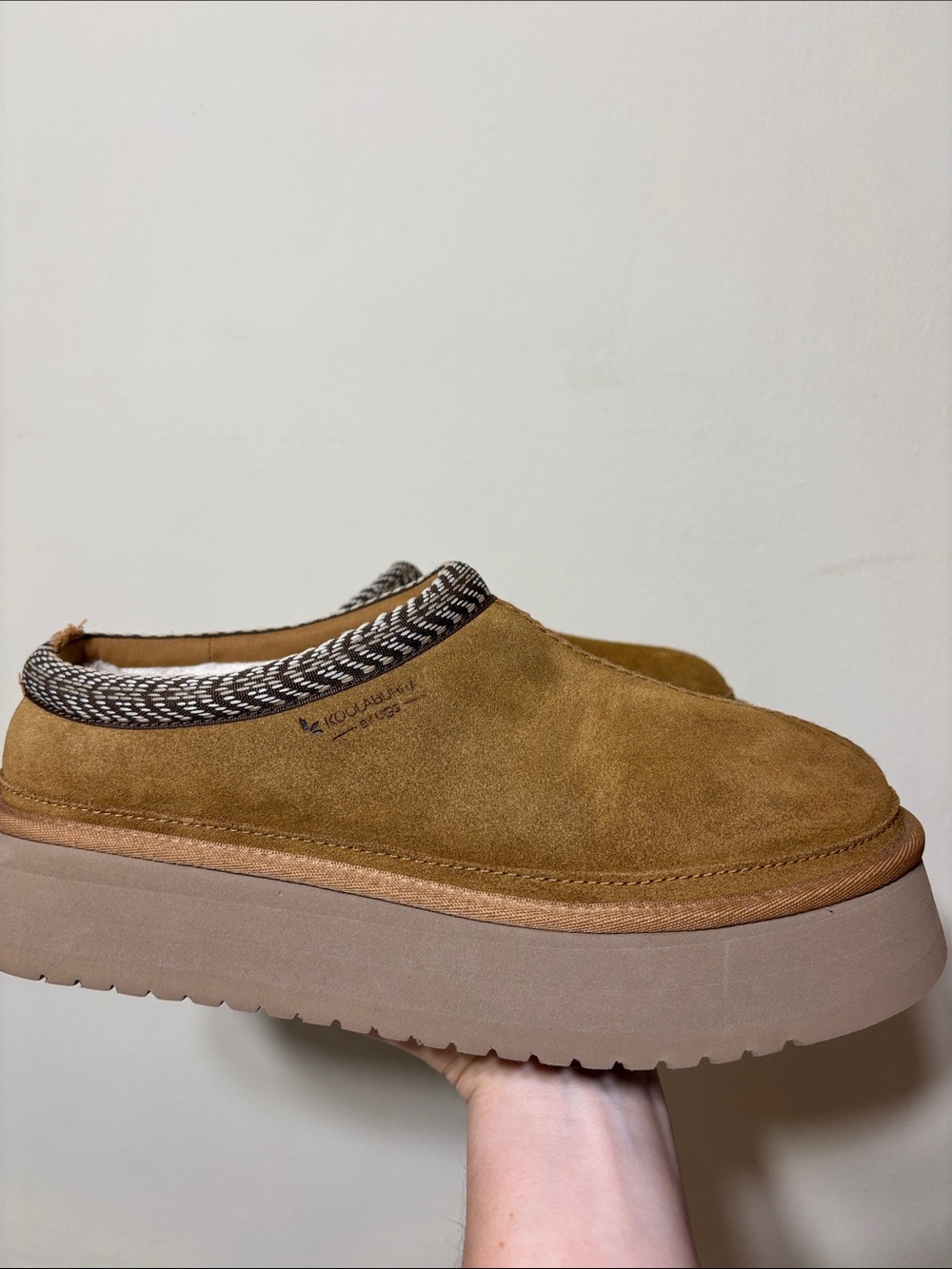 Koolaburra by UGG Women's Burree Platform Slipper